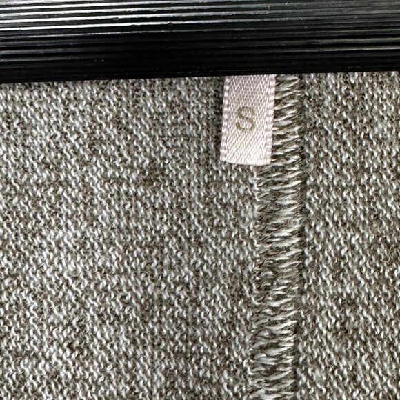 Poof Top Womens Small Tan Stretch Knit Long Sleeve Pullover High Split Side Hem - Picture 4 of 6